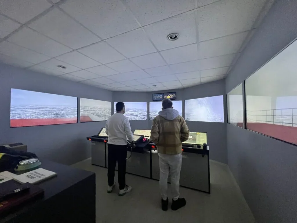 GMDSS Restricted Operator's Certificate (ROC) Training